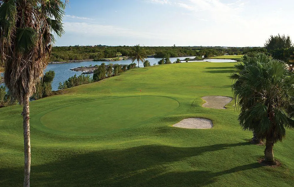 Ocean Club West 533 Aparthotel Grace Bay 4*,