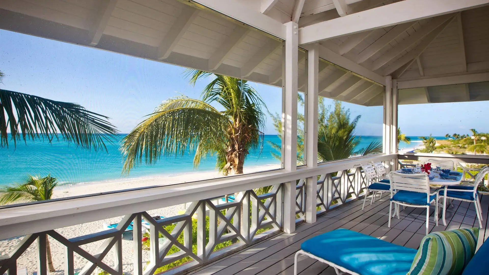 Ocean Club West 533 Aparthotel Grace Bay 4*,  Islas Turks y Caicos